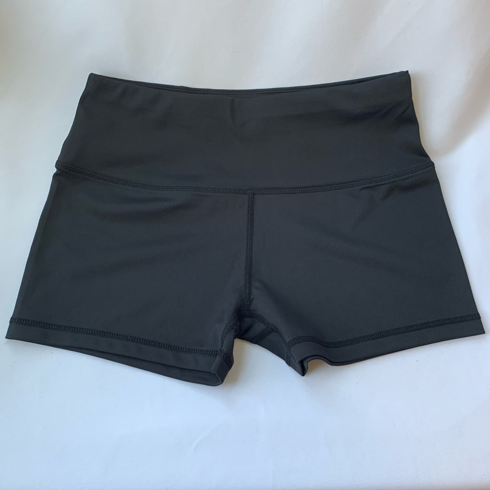 2 Yoga Shorts